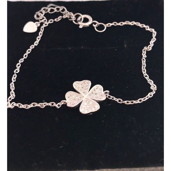 Beautiful Four Leaf Clover Bracelet - Sterling Silver - Picture 2 of 5